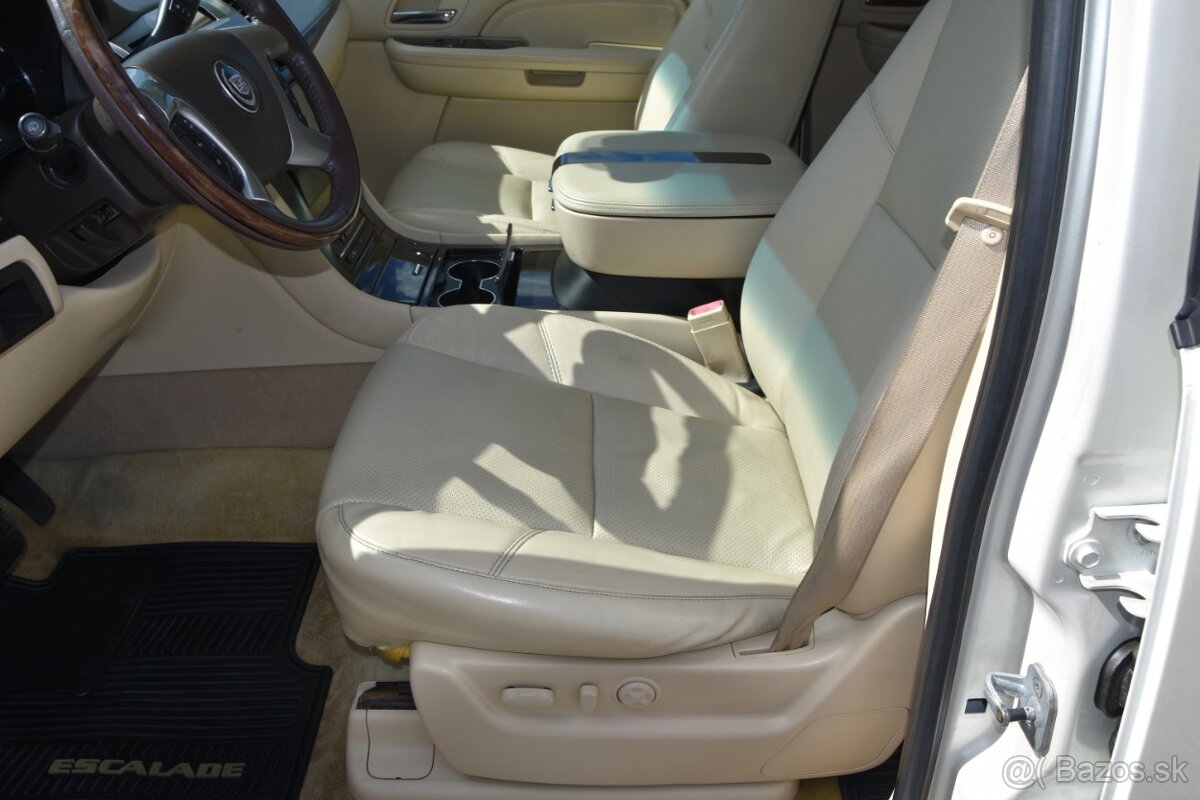 Cadillac Escalade - 13