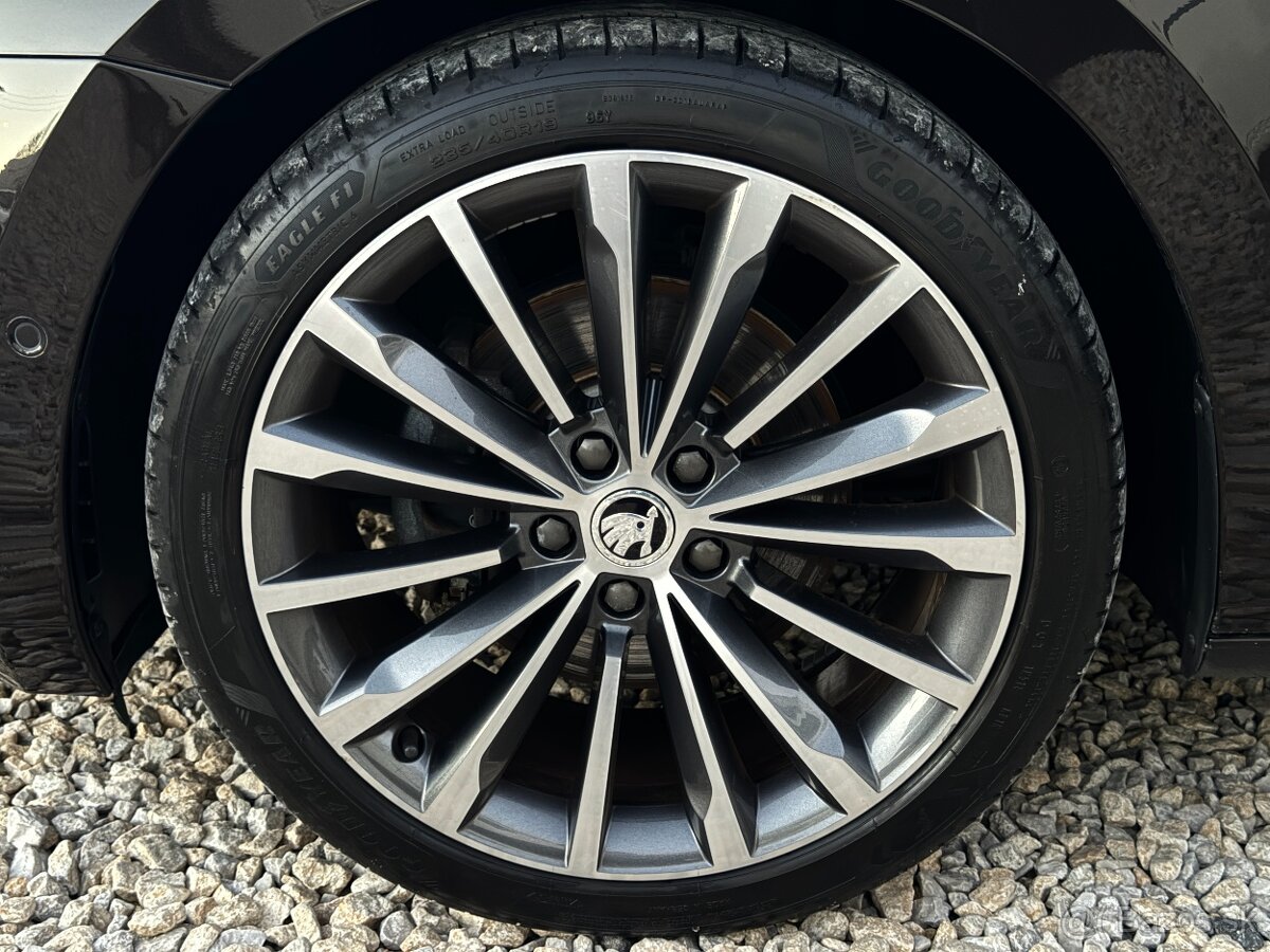 Škoda Superb Combi L&K 4x4 2.0 TDI, Zimna sada, Business p. - 13
