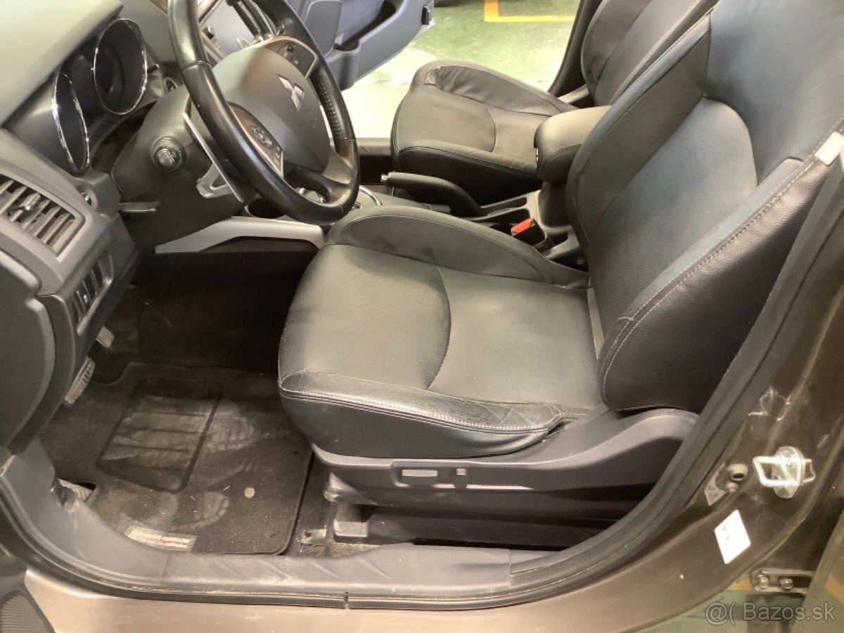 Mitsubishi ASX 2,2 DI-D 4WD – automat - 13