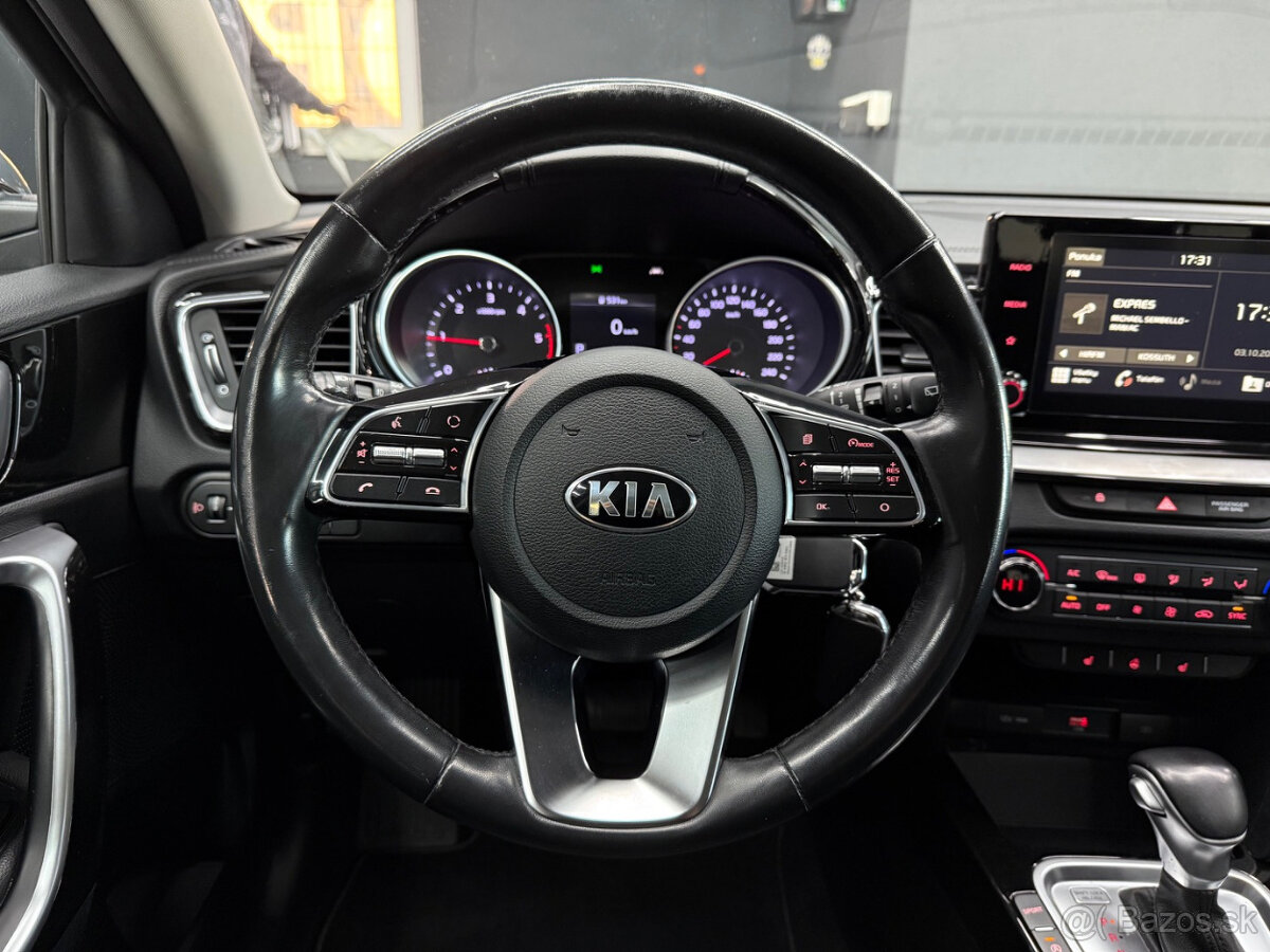 Kia Ceed SW 1.6 CRDi 136k Platinum A/T - 13