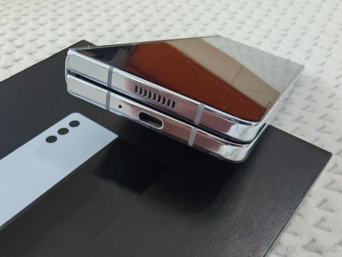 Samsung Galaxy Z Fold 5 12/256 - 13