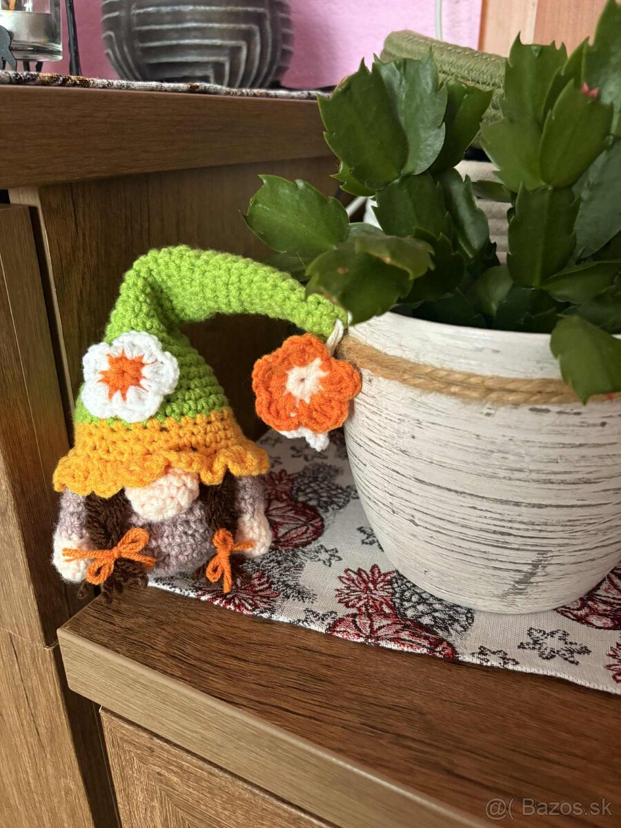 Ručne háčkované kvety, košíčky a dekorácie 🌹🌷🧶🧵 - 13