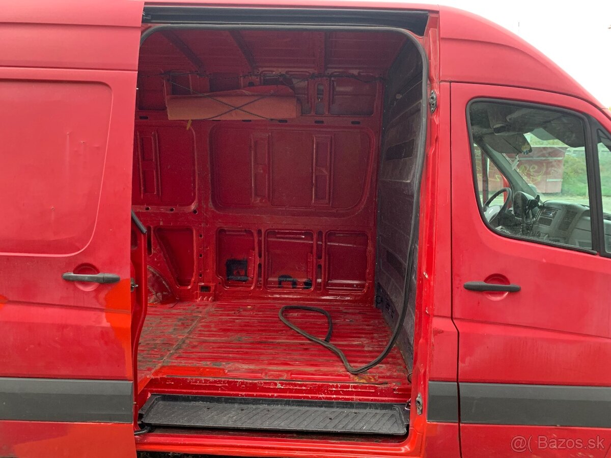 volkwagen crafter 2,5 tdi - 13