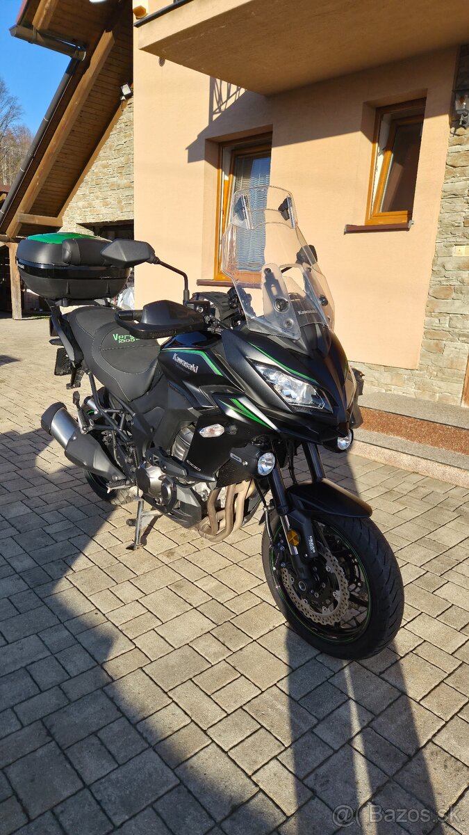 Kawasaki Versys 1000 GT - 13