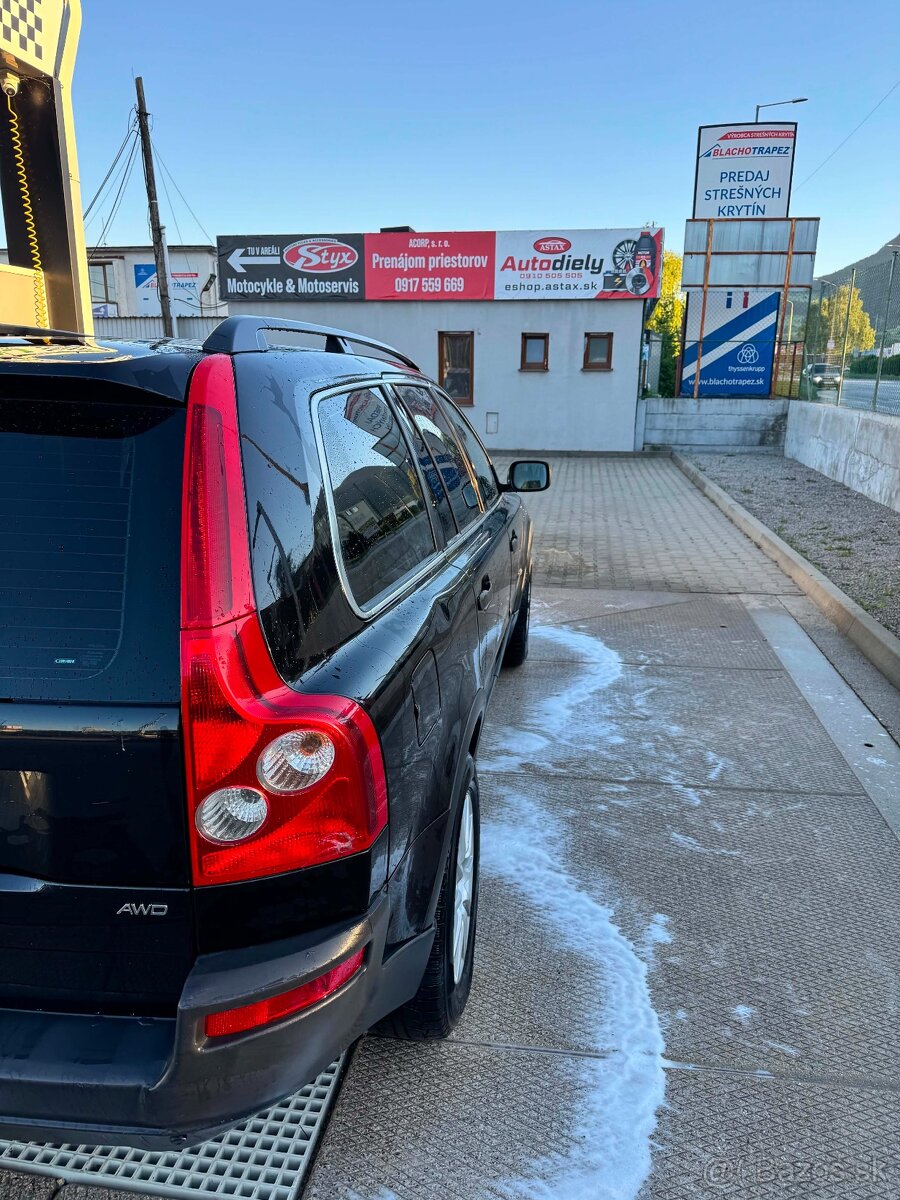 Volvo XC90 2,4 D5 - 13