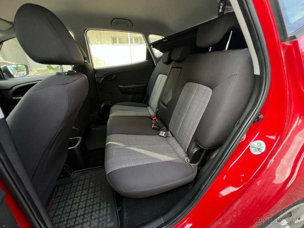 KIA Venga 1.6CVVT AT/4 - 13