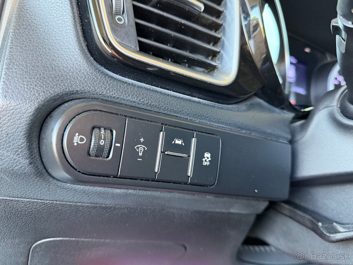 Kia Ceed SW 1.4 T-GDi Gold - 13