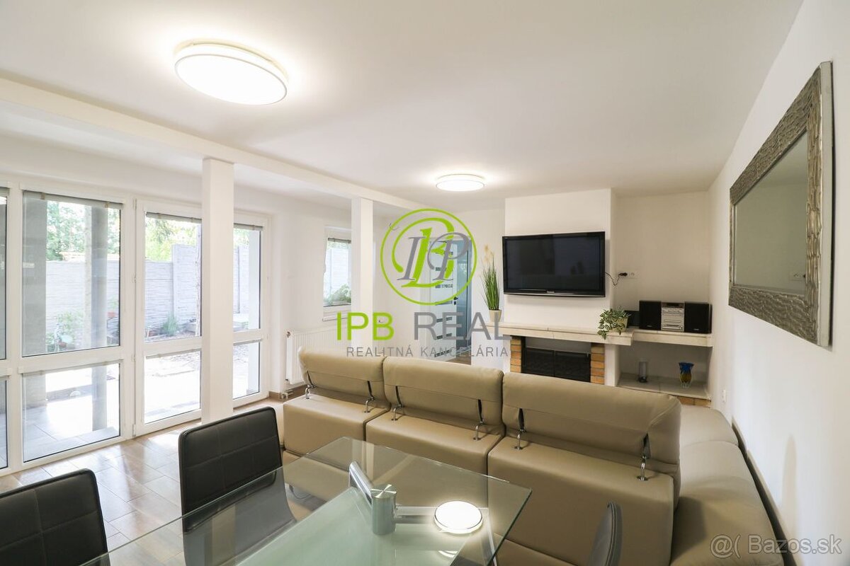 Pekný 7-izbový kompletne zariadený rodinný dom s garážou s v - 13