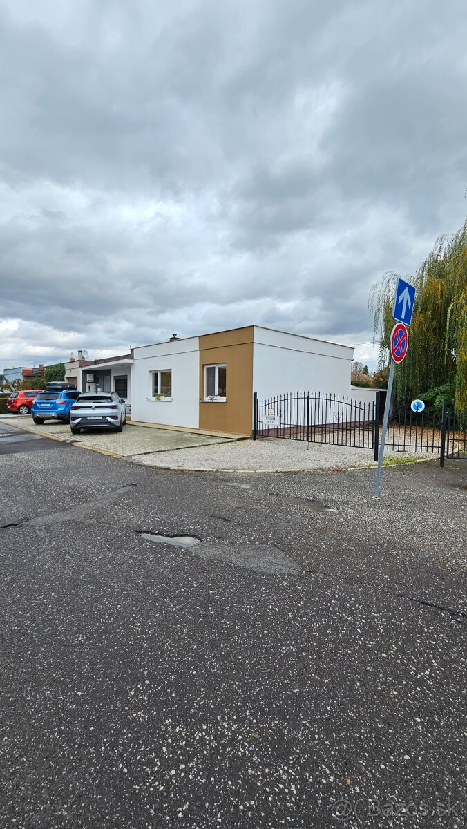 čiastočne zariadený rodinný dom na prenájom, Prievidza - 13