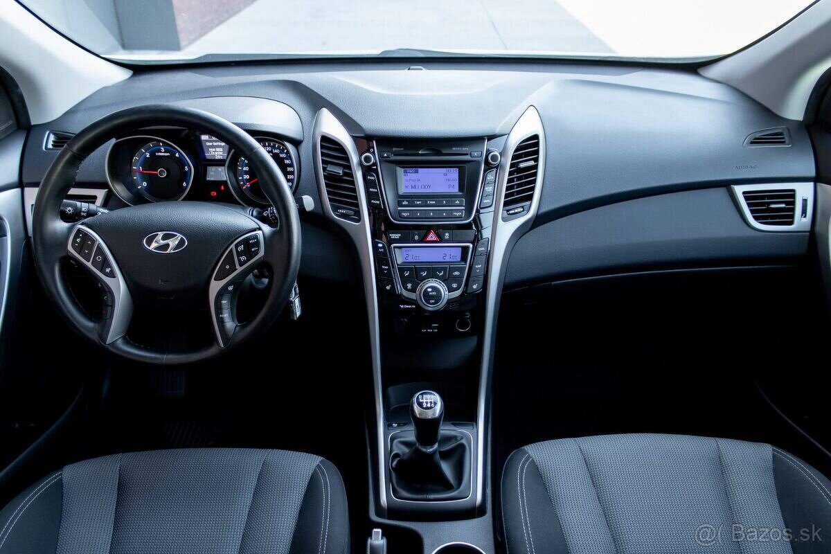 Hyundai i30 - 13