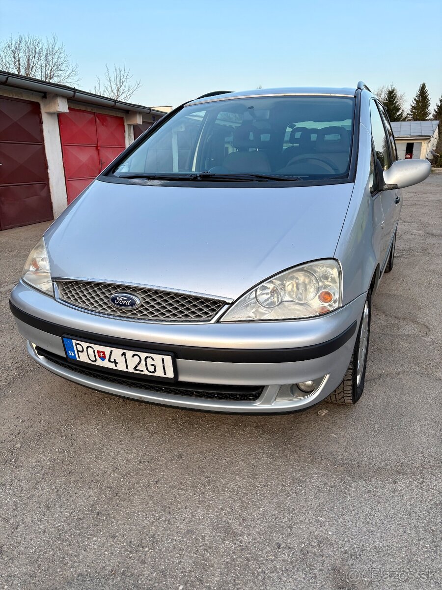 Ford Galaxy 7-miestne Víkendová akcia - 13