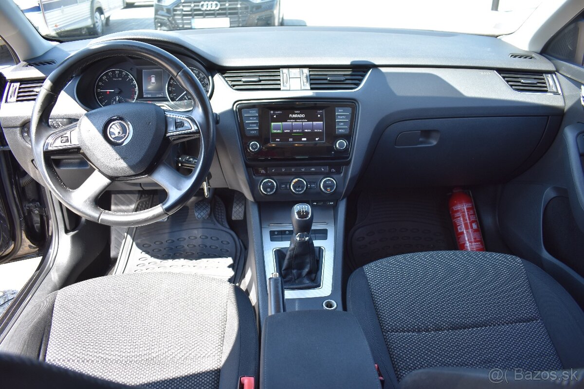 Škoda Octavia Combi 1.6 TDI Ambition - 13