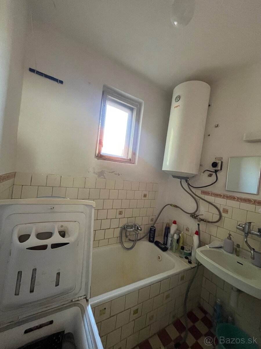 Na predaj RD v obci Bátorové Kosihy - 13