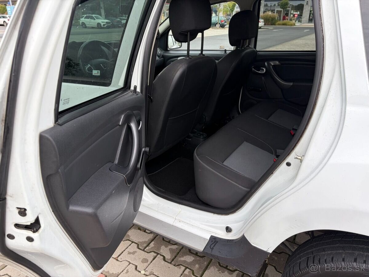 Dacia Duster 1.6i 16V 84kw 4x4 SCe ČR - 13
