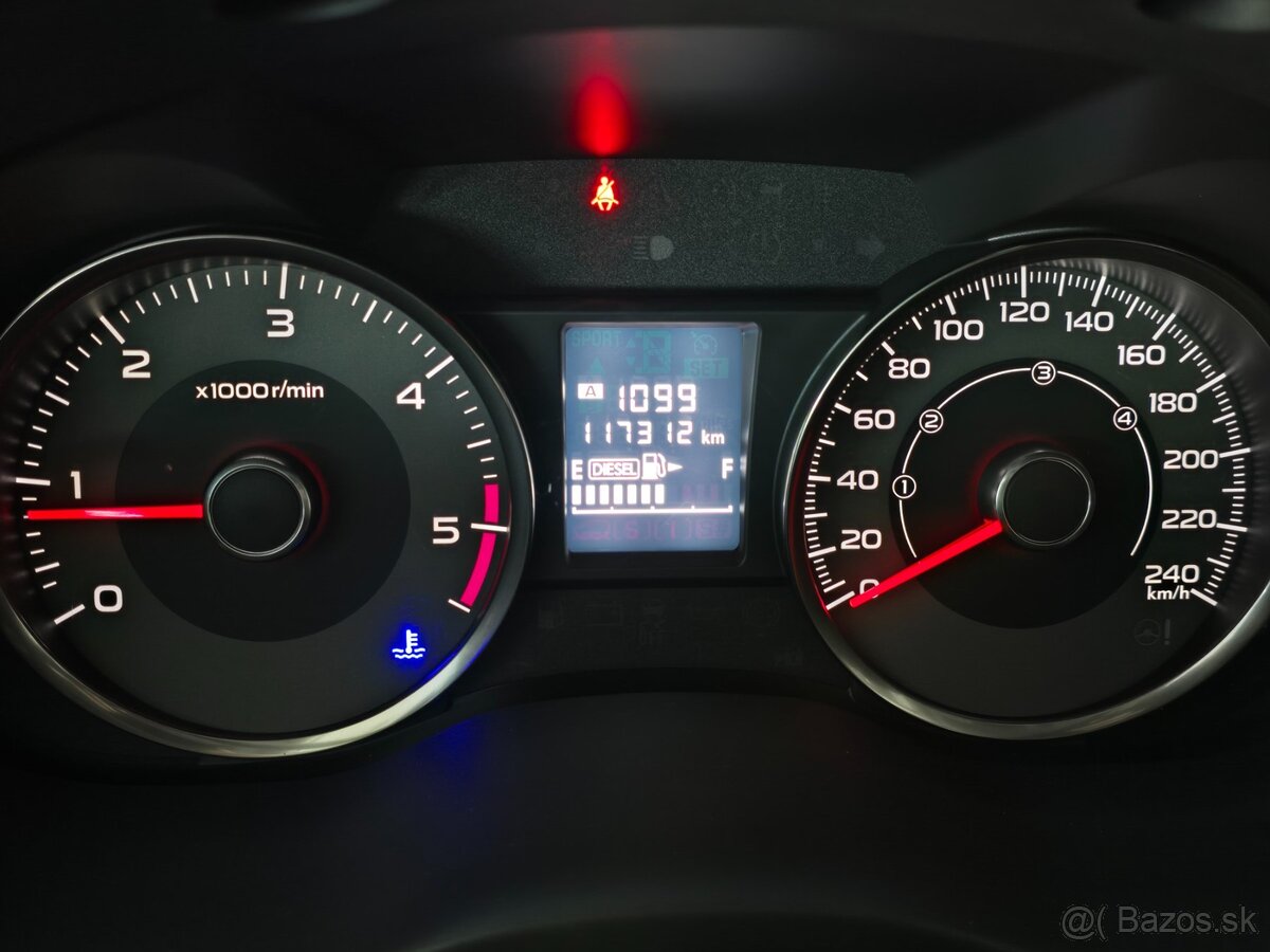 Subaru Forester 2,0d 108kW M6 - 13