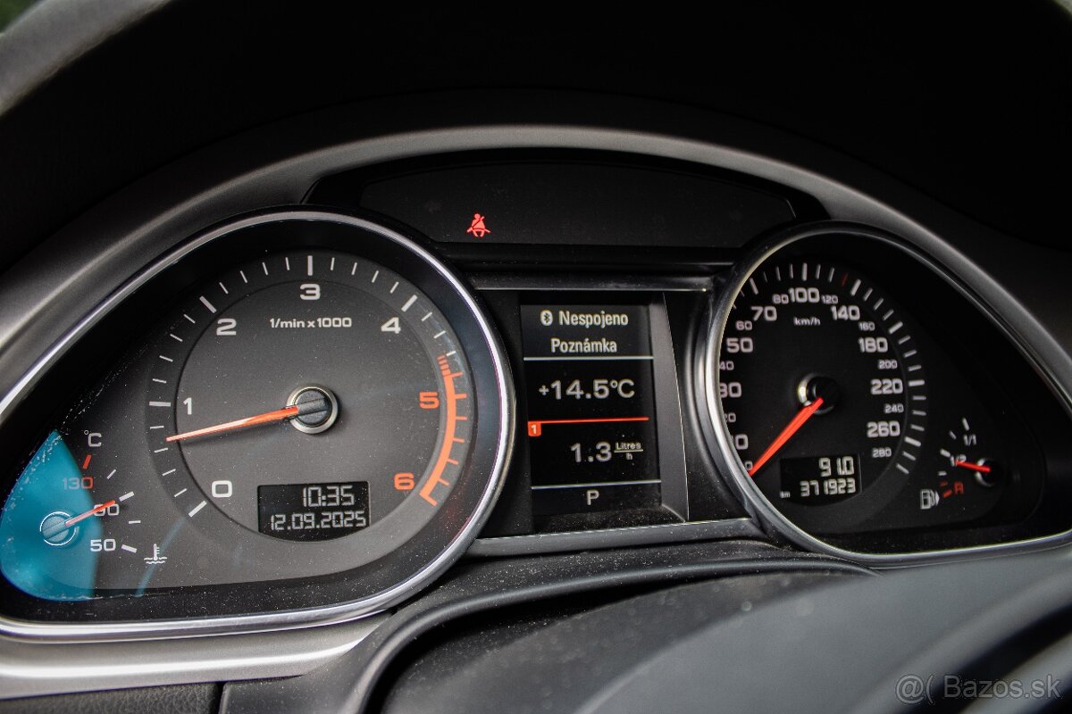 Audi Q7 4.2 TDI quattro A8, 6 miestne /ROZVODY VYMENENÉ/ - 13