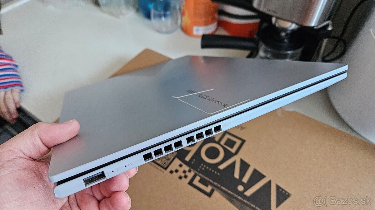 16 palcový Asus VivoBook - v záruke - 13