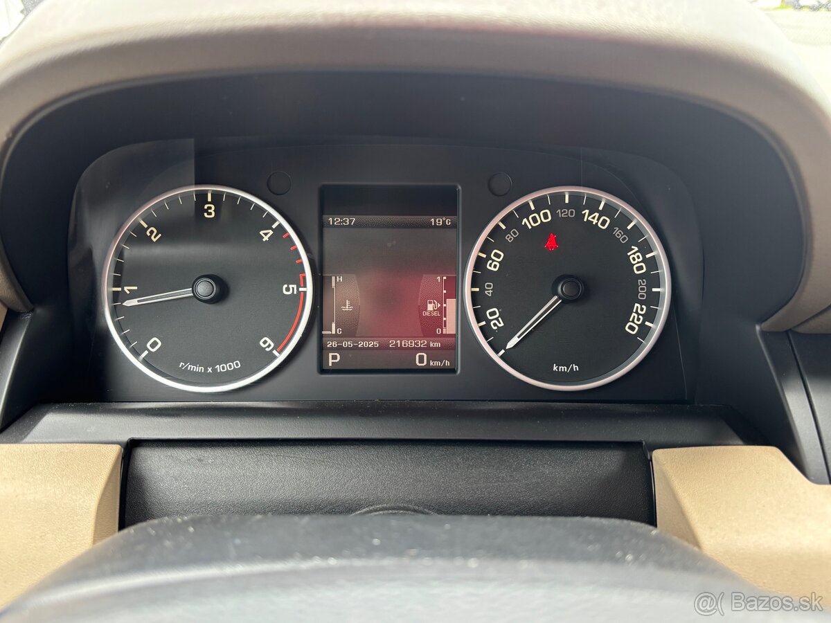 Land Rover DISCOVERY 4, 2011, SR 7miest, po repase - 13