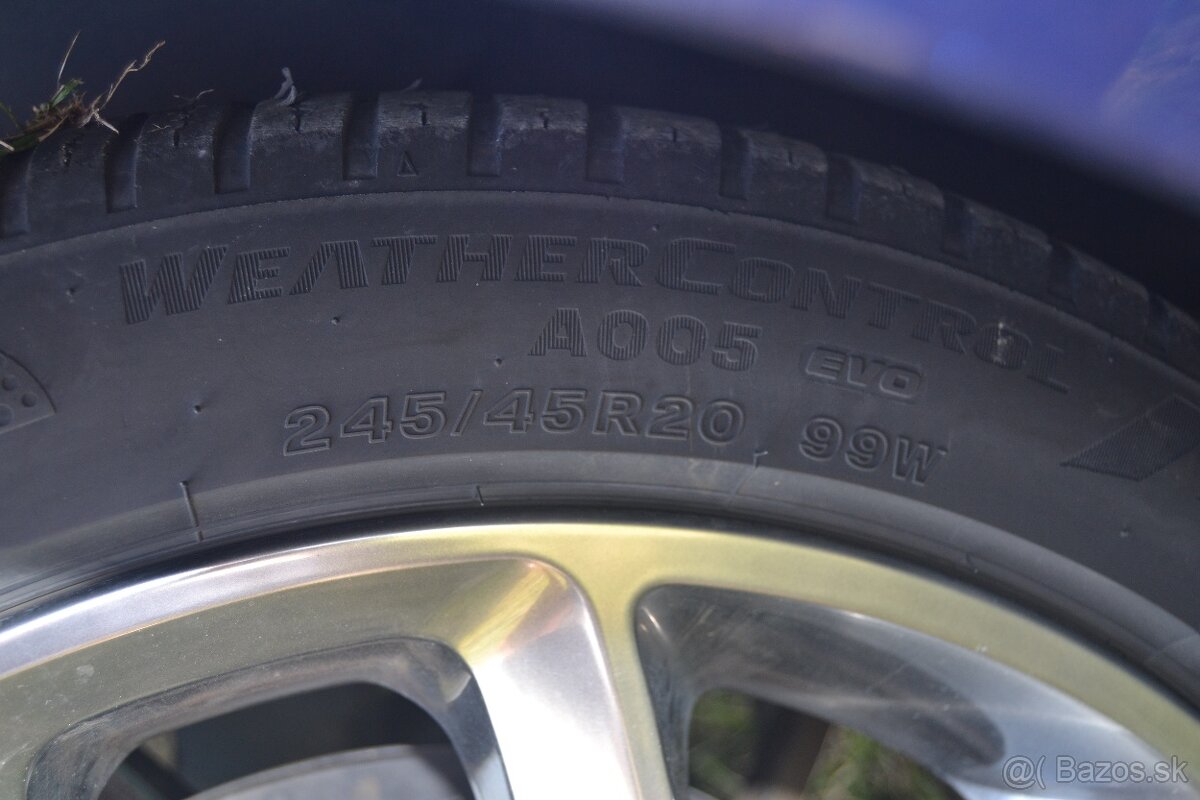 Dodge Challenger - 13