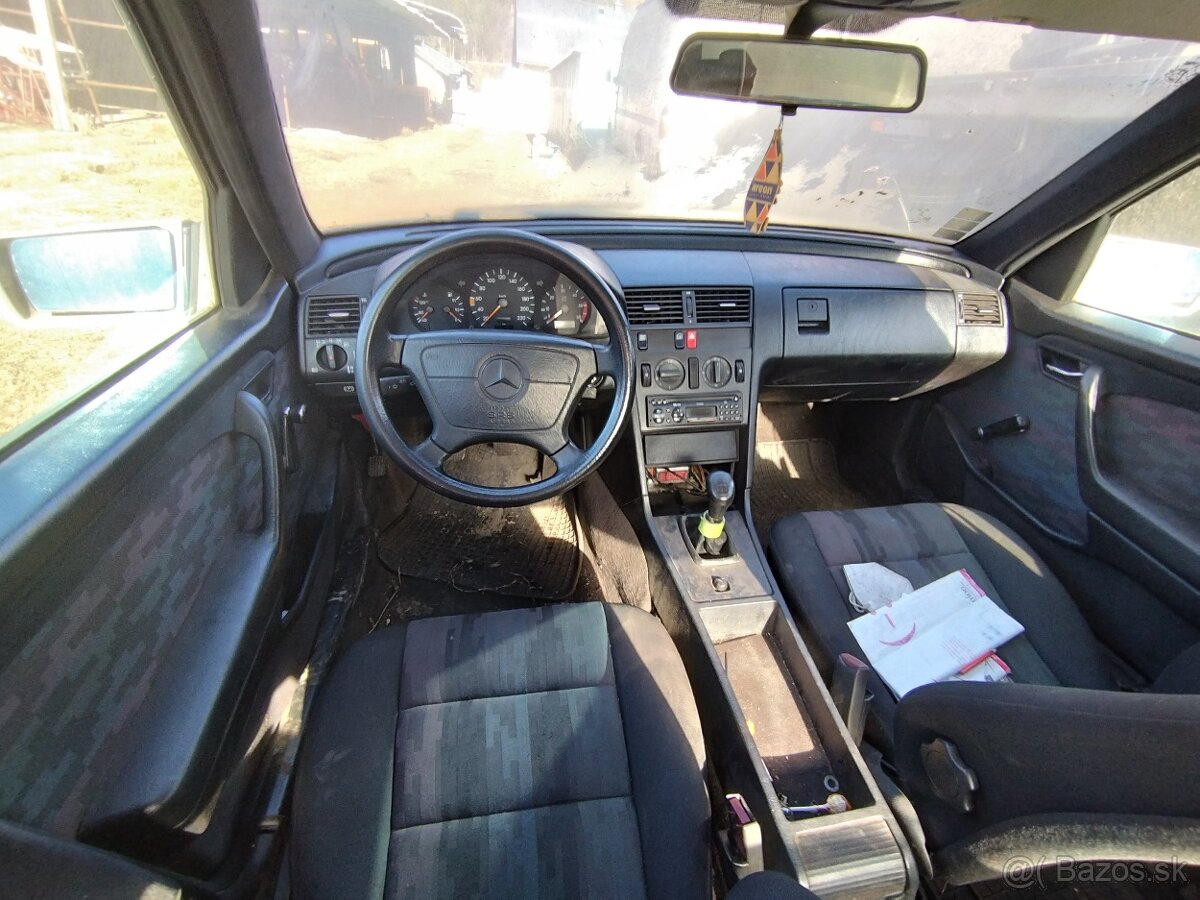 Mercedes Benz W202 - 13