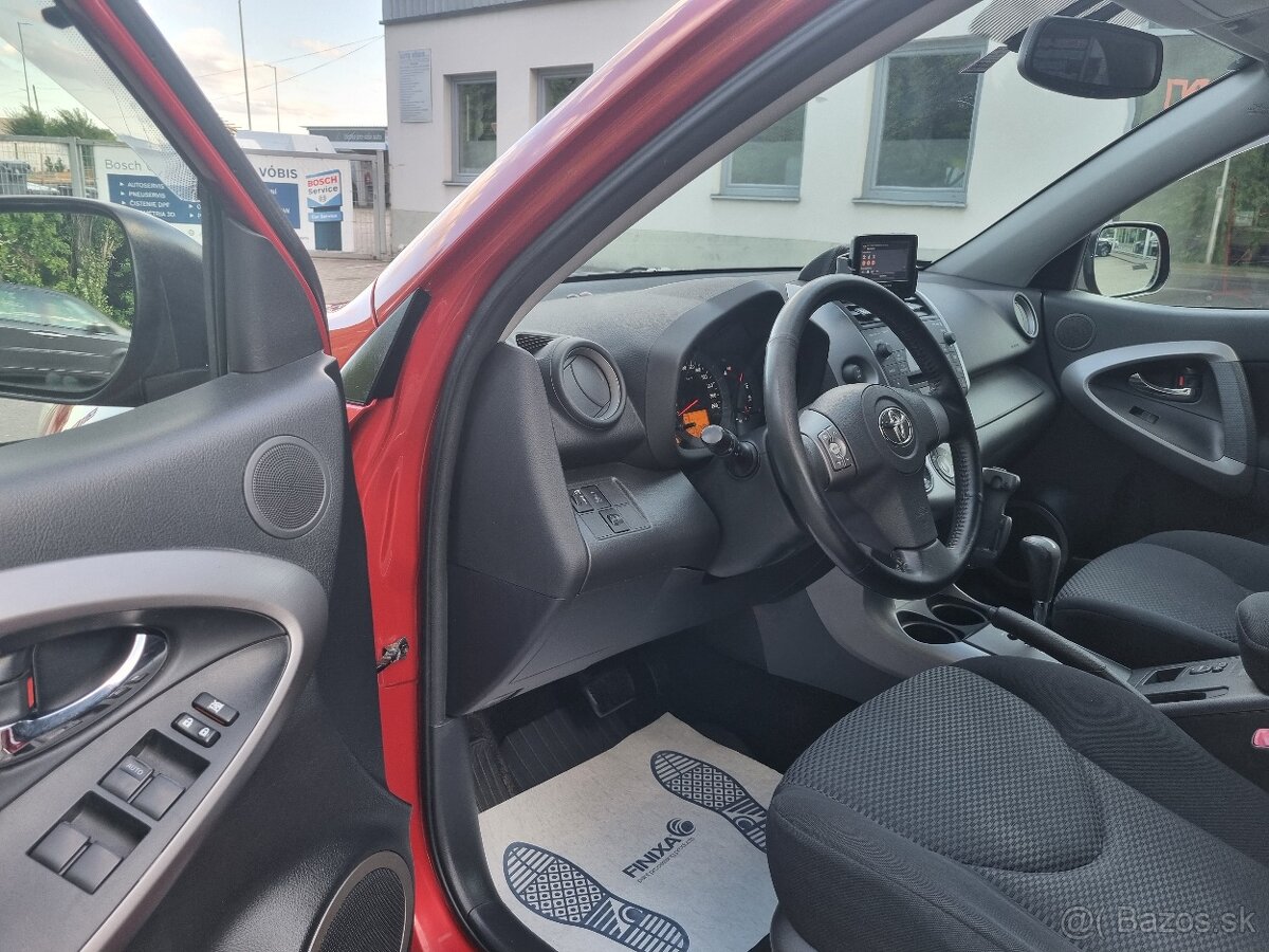 ===Toyota RAV4 2.0 VVT-i Lux A/T=== - 13