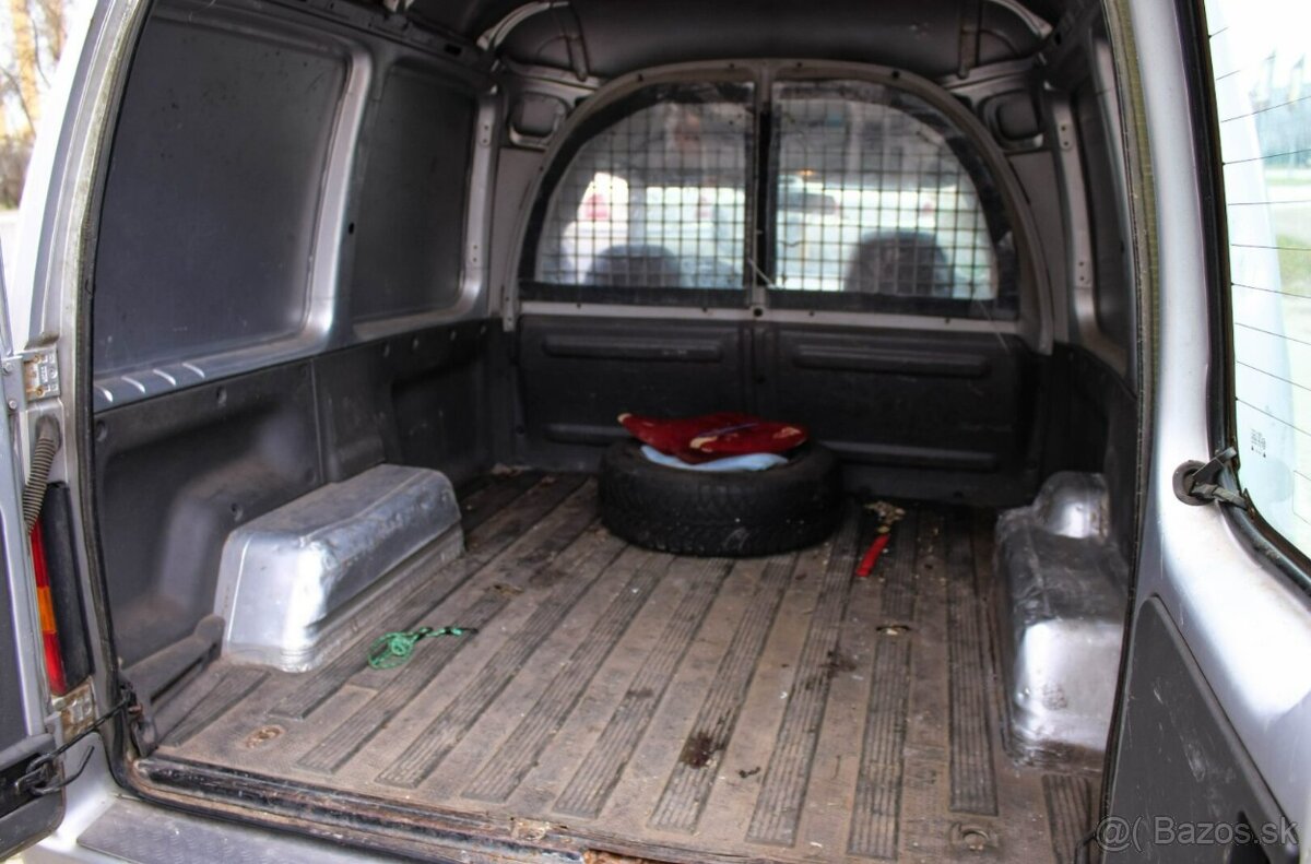 Volkswagen Caddy 1.9 tdi 66kw - 13