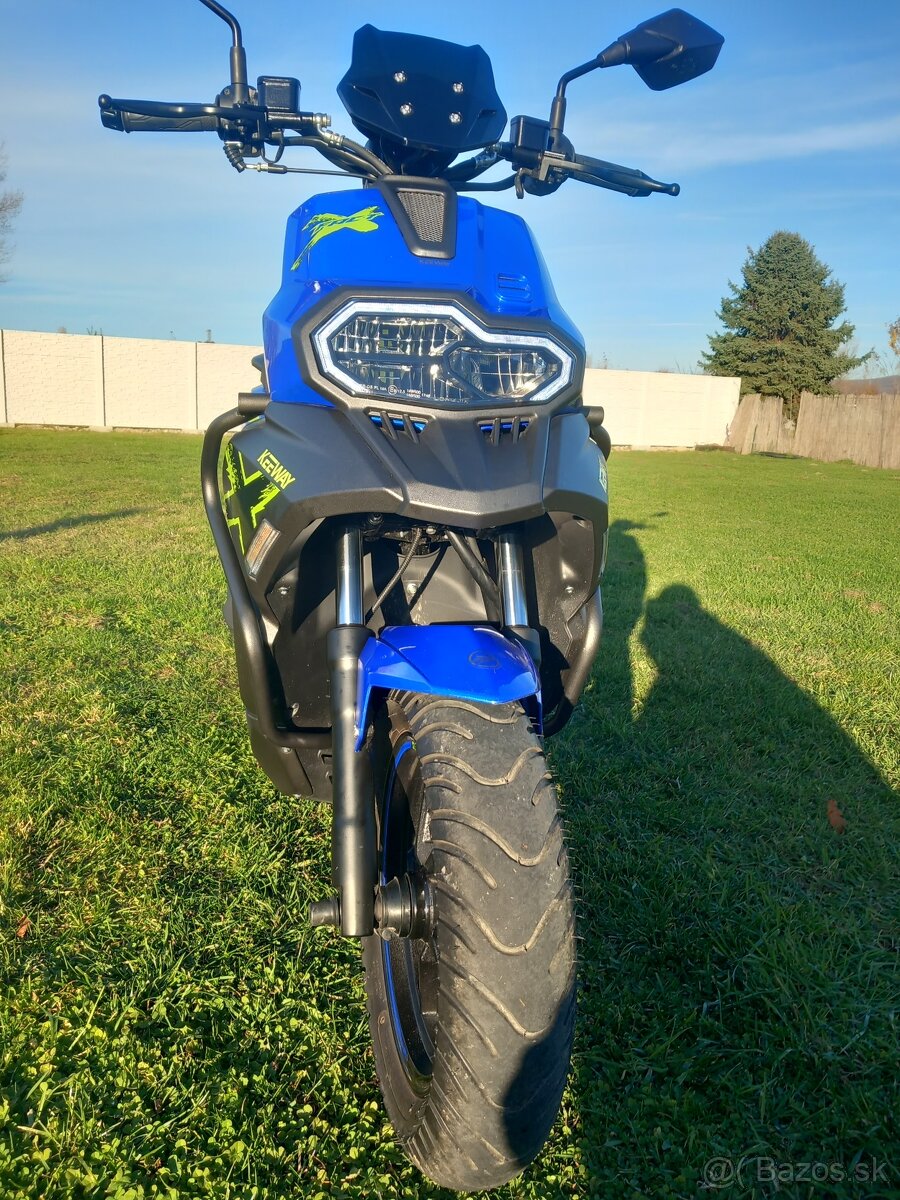 Skúter Keeway X Fact 125cm - 13