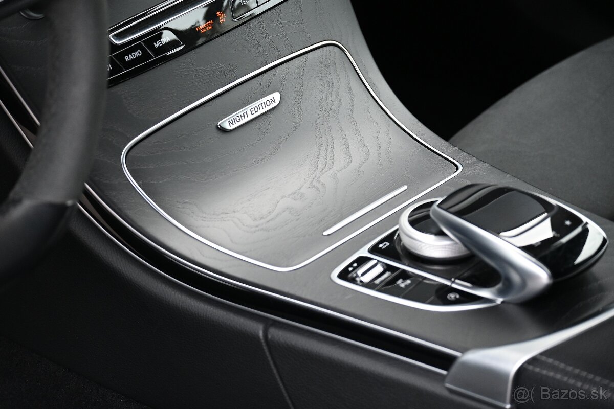 Mercedes-Benz C 250 Coupe AMG Night Edition - 13