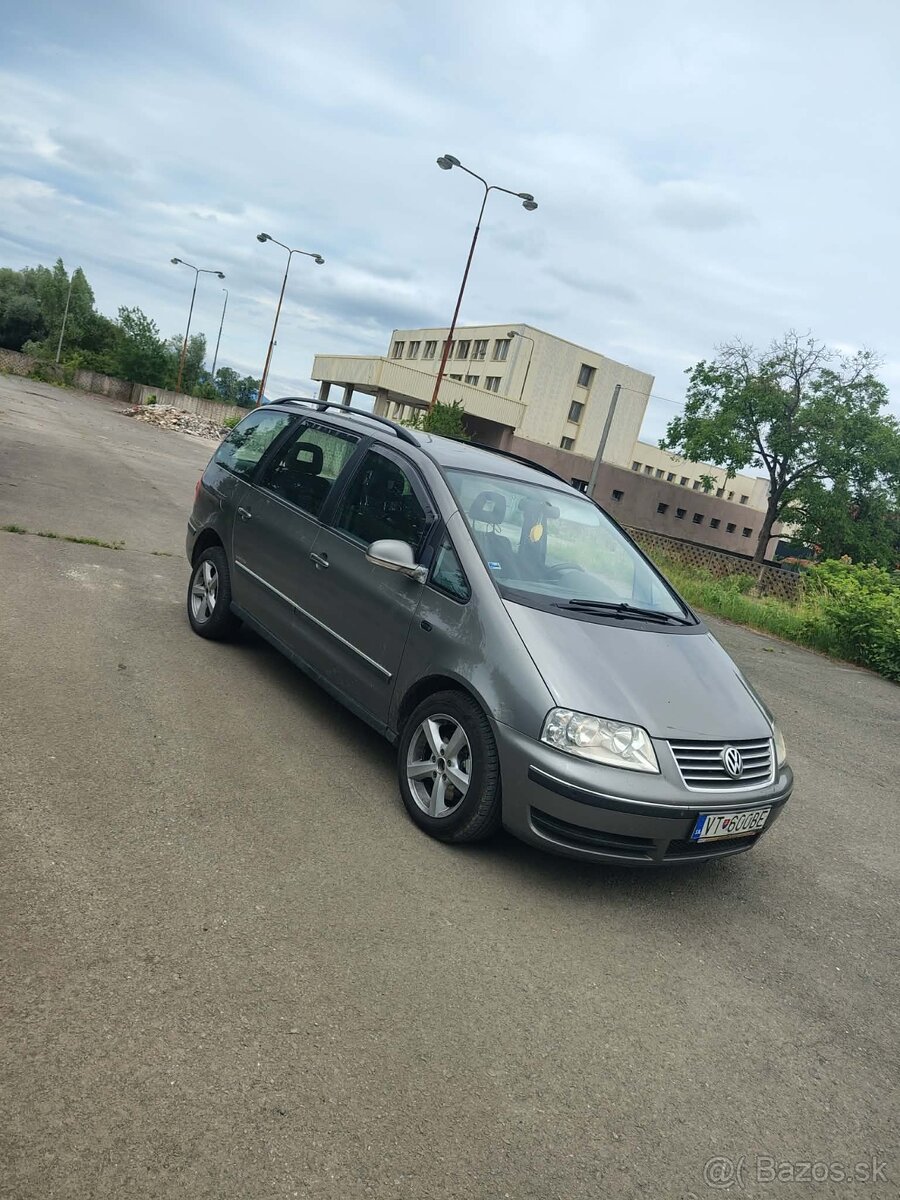 Volkswagen Sharan - 13