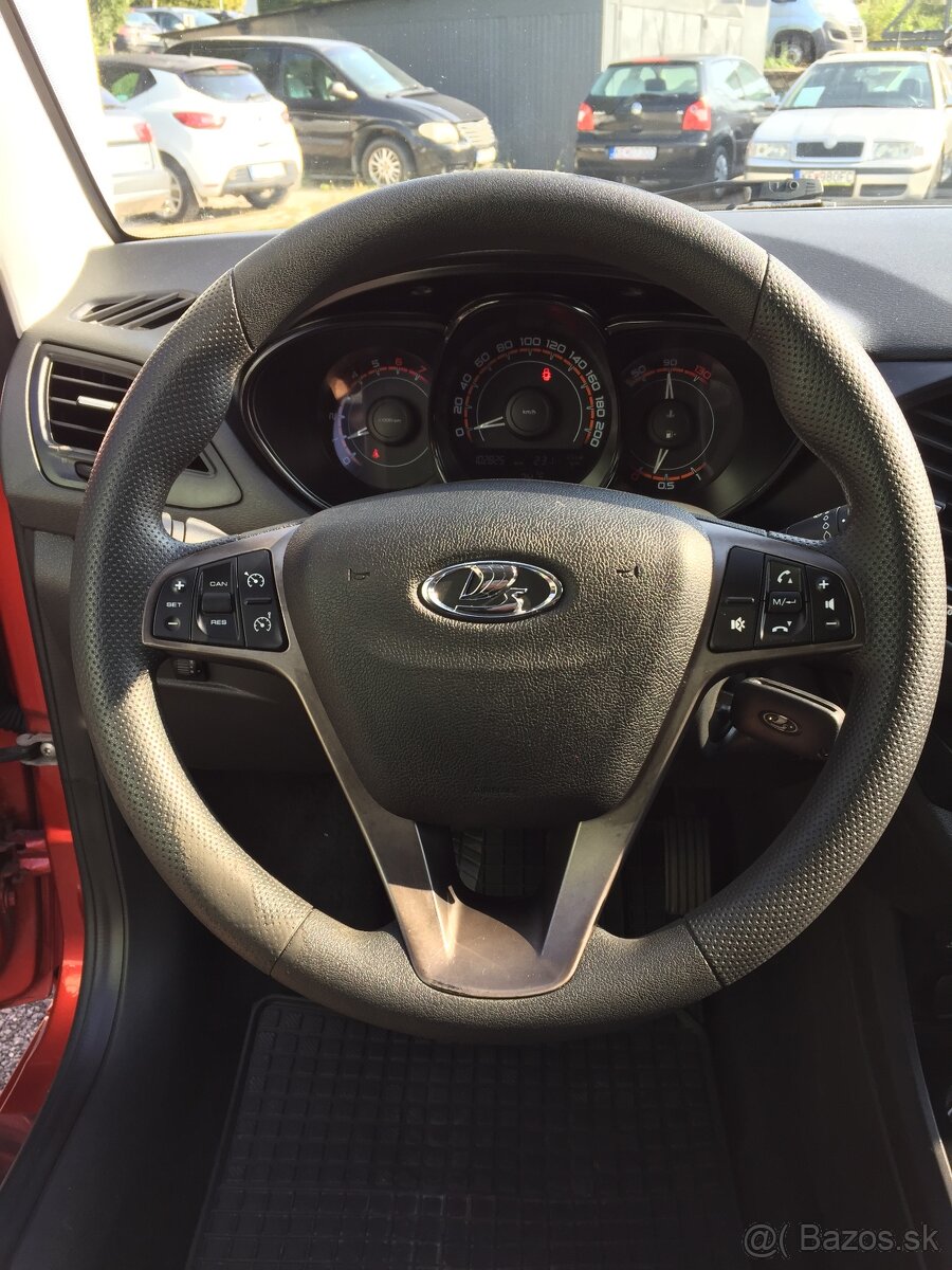 Lada Vesta 1.6 16V MPI Luxe 4 400 € - 13