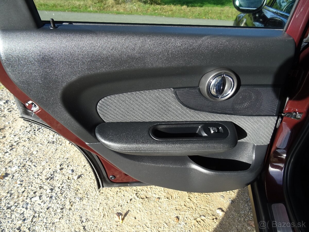 Mini Clubman One 1,5D 85kW 1x maj. pěkná výbava - 13