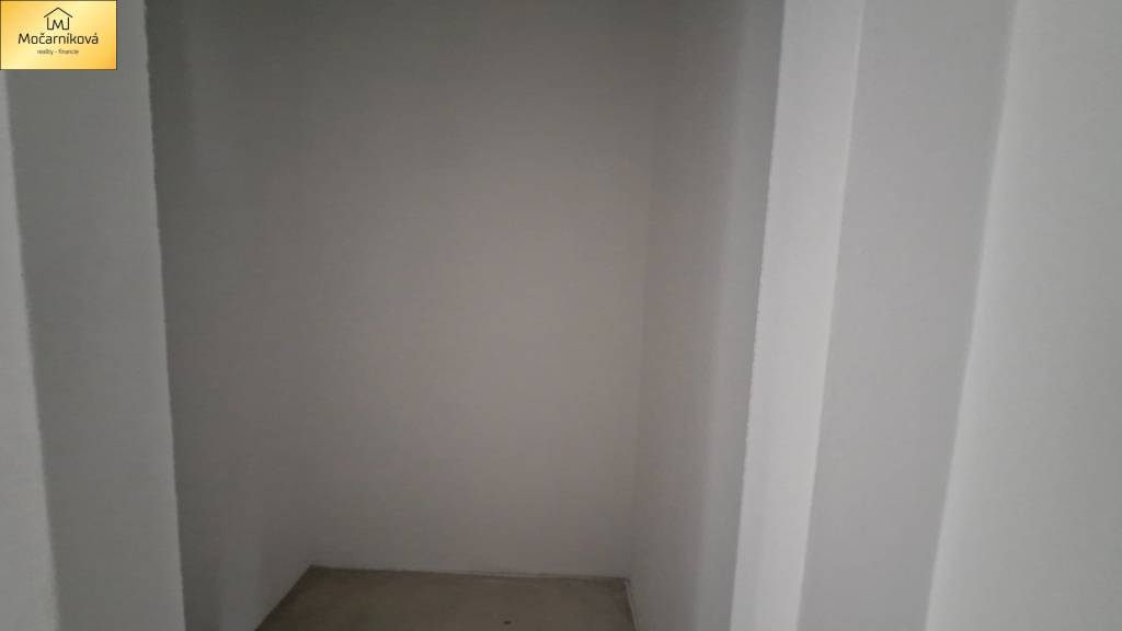 Luxusný, nový veľký 3izbový 94m2 byt s dvomi balkónmi v Dub. - 13