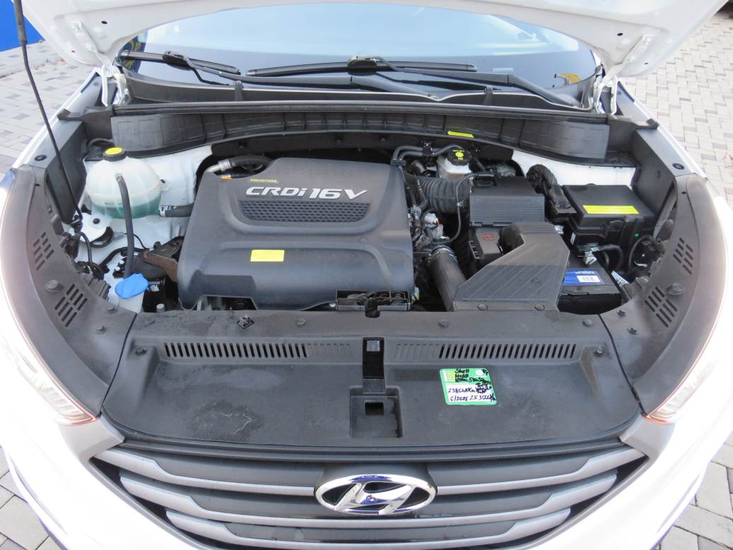 HYUNDAI TUCSON 2.0 CRDI 4WD AUTOMAT DIESEL - 13