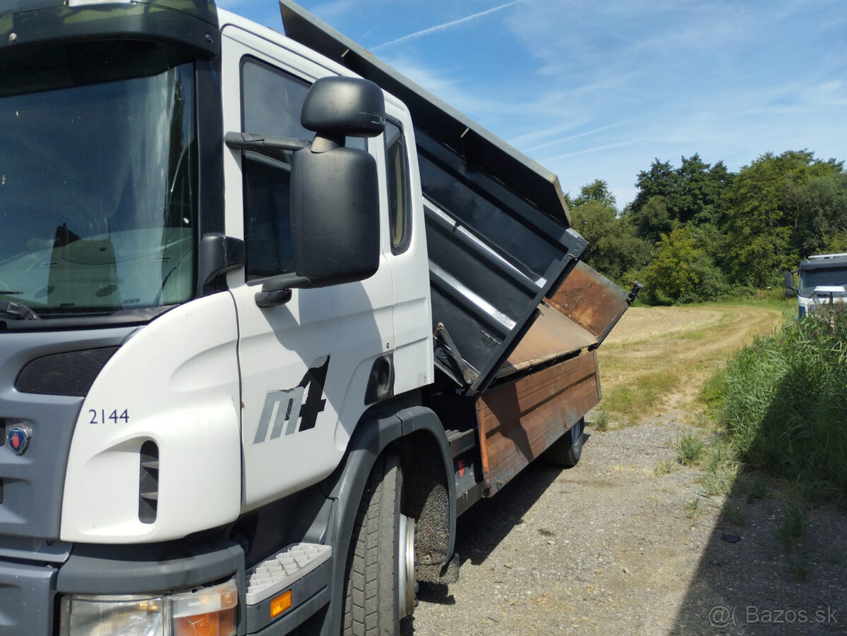 Scania P230 r.v. 2006 trojstranny sklapac - 13