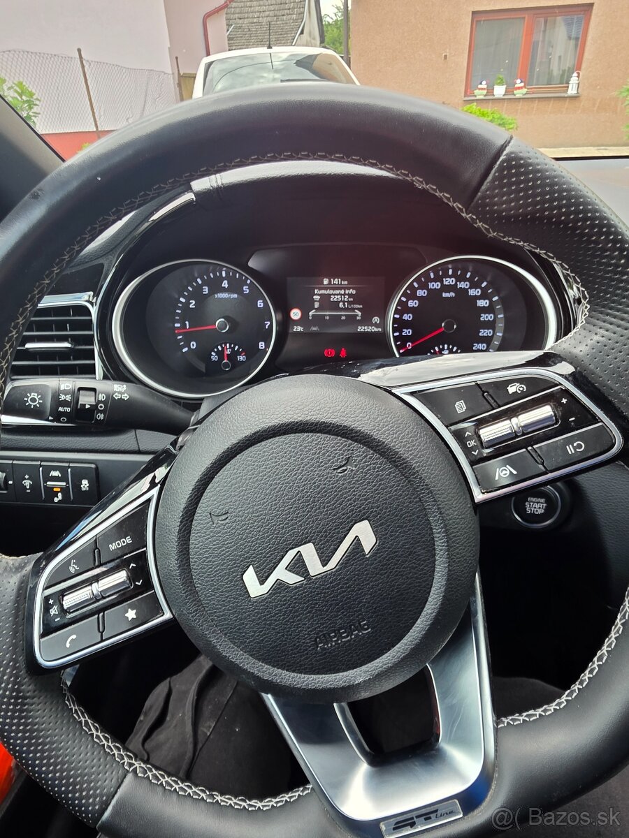 Predám Kia Ceed GT Line - 13
