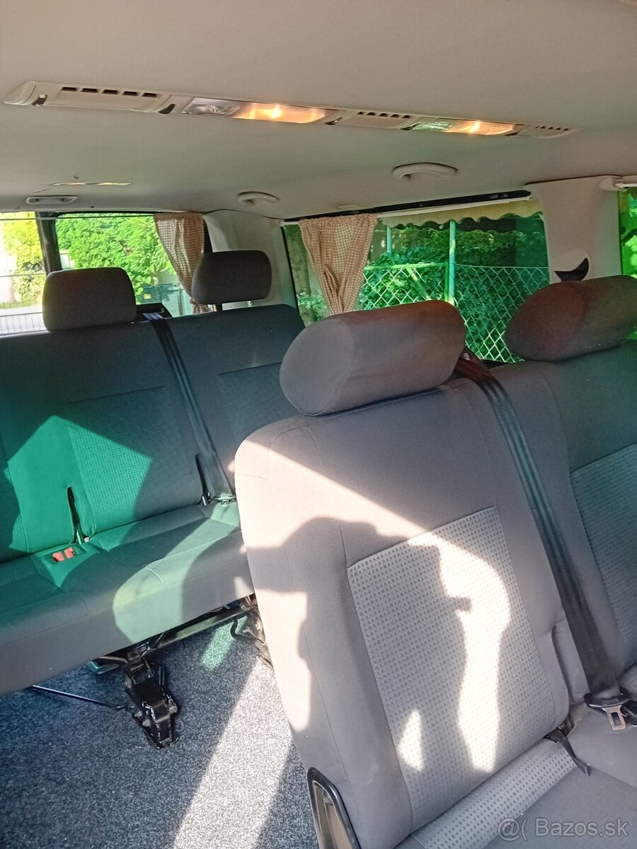 VW Transporter-Caravelle T5 - 13