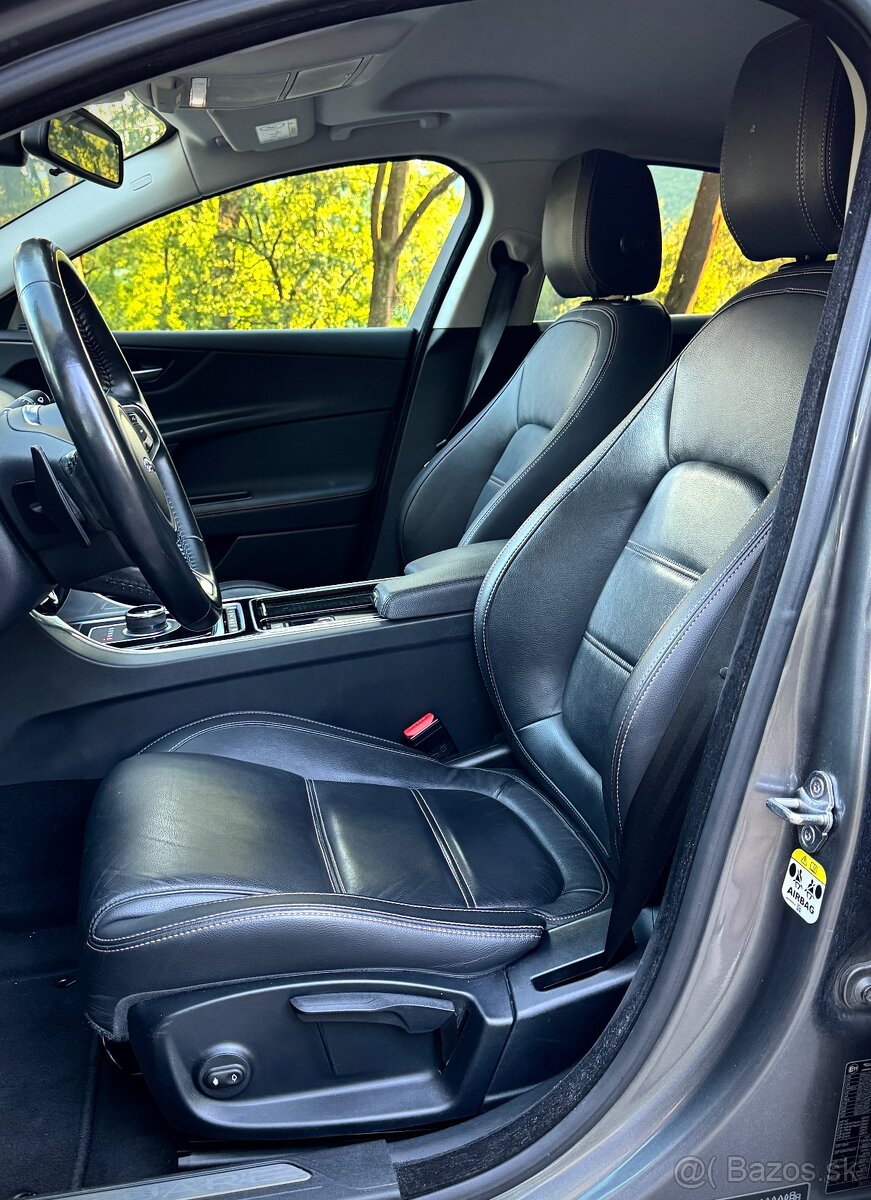 JAGUAR XE 2.0 I4D PRESTIGE - 13