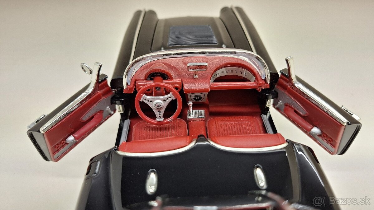 1:18 CHEVROLET CORVETTE 1958 - 13