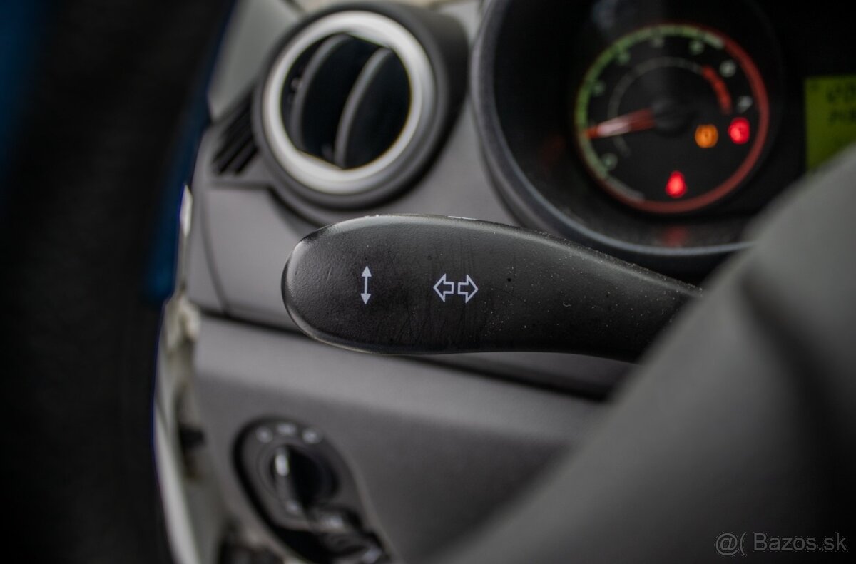 Lada Kalina cross 1.6 16V MPI Luxe - 13