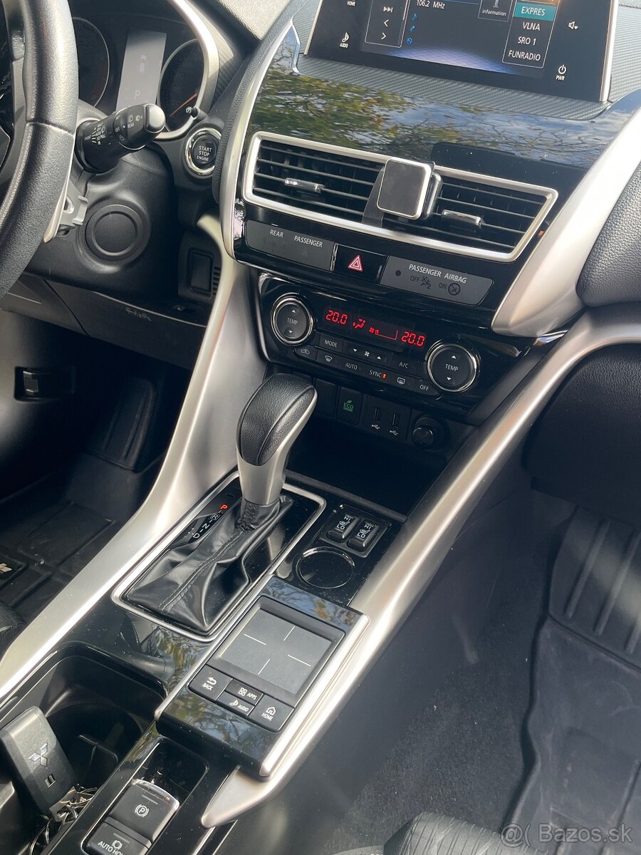 Mitsubishi Eclipse Cross - 13