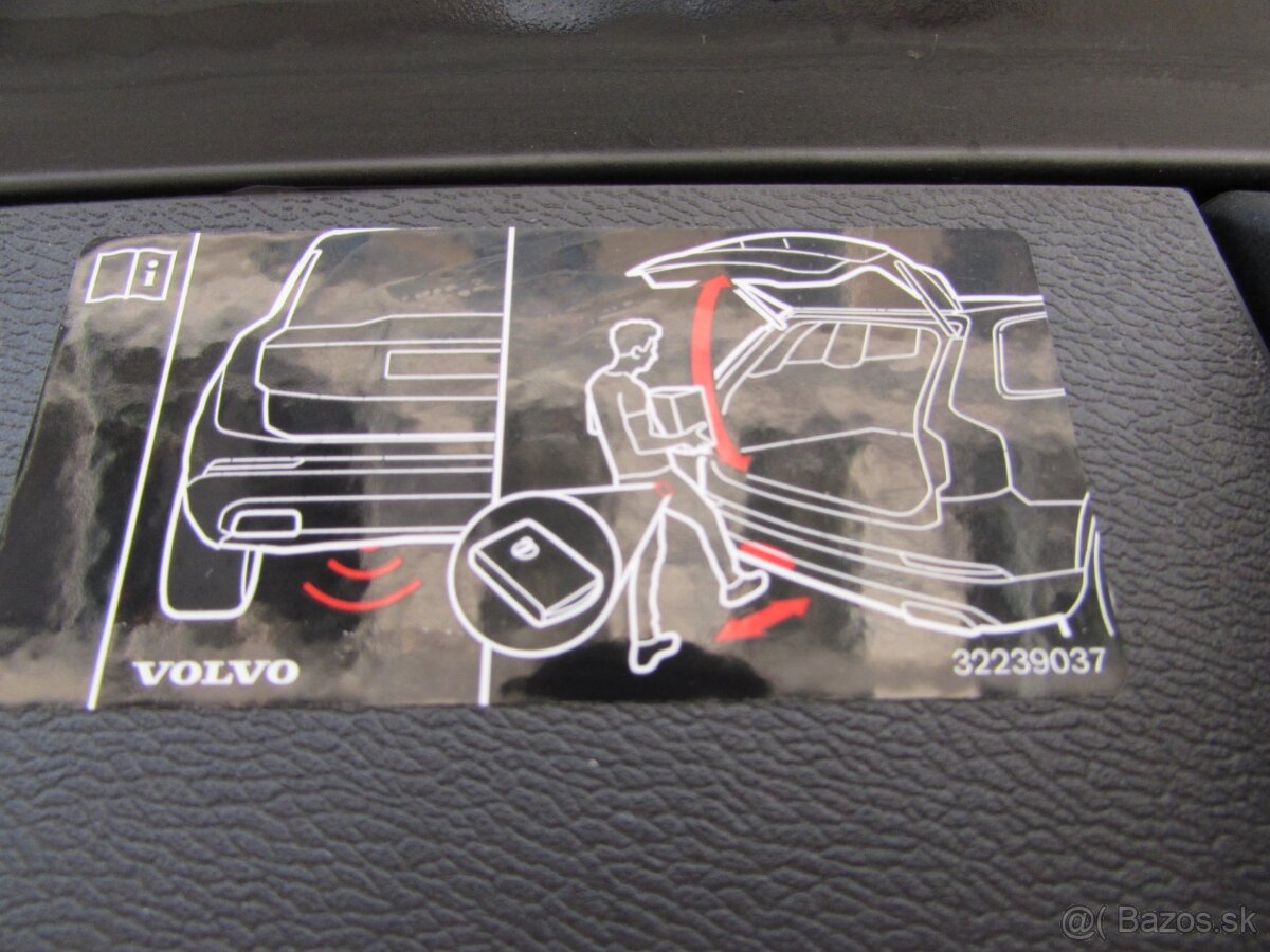 Volvo XC60 B5 D AWD INSCRIPTION-TERÉNNE-PRVÝ MAJITEĽ-H/D - 13