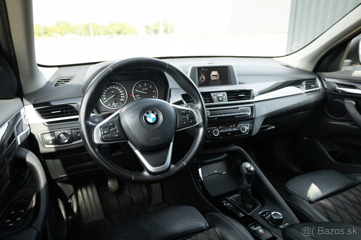 BMW X1 xDrive 18d xLine - 13