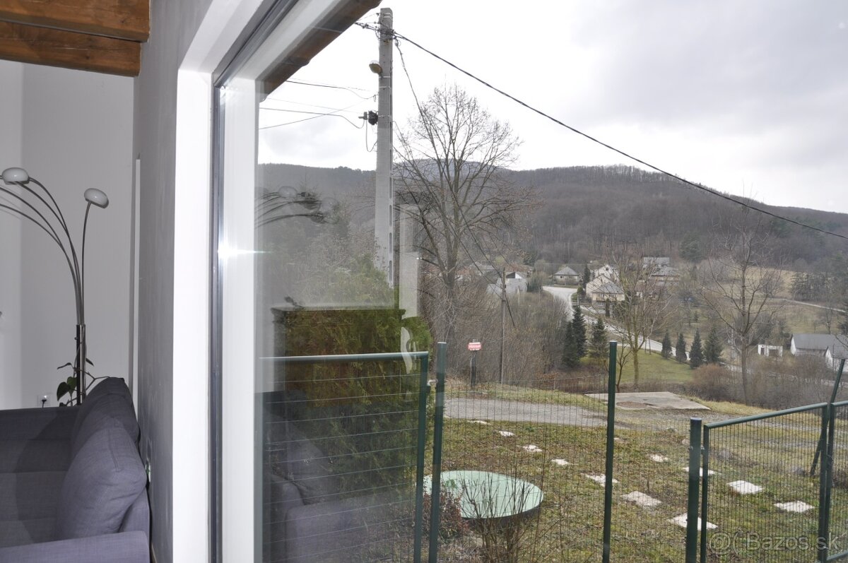 3i dom s krásnou panorámou v Hollóháza, Maďarsko - 13