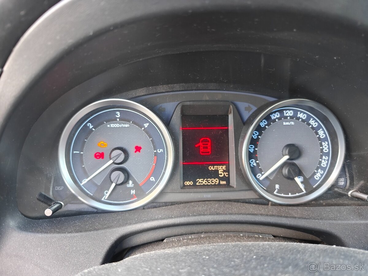 Toyota Auris 2014. 1,4 diesel - 13