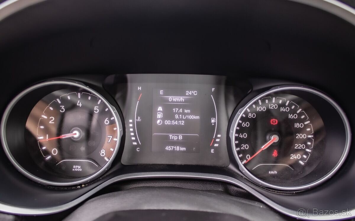 Jeep Compass 1.3 TURBO Limited - 13