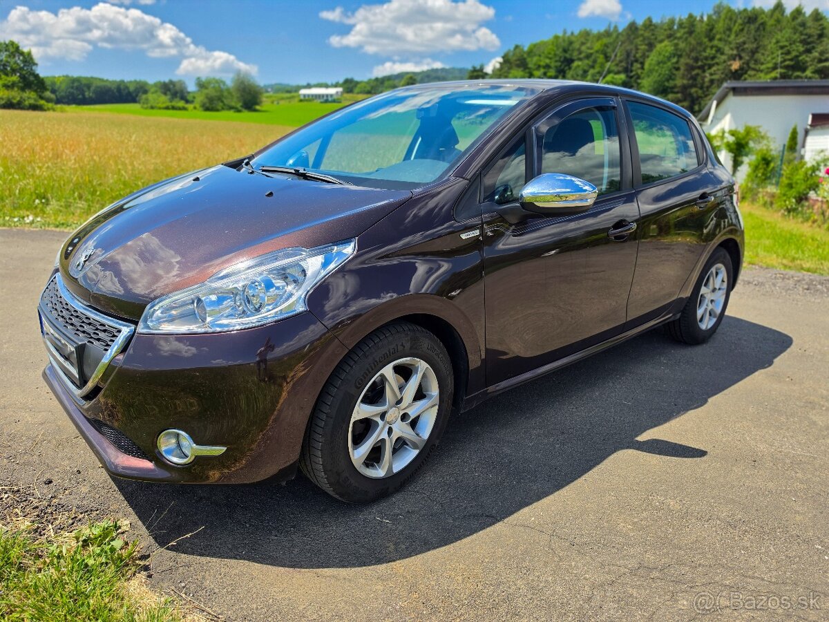 Peugeot 208/ 1.2 / 60kW/ M5 - 13