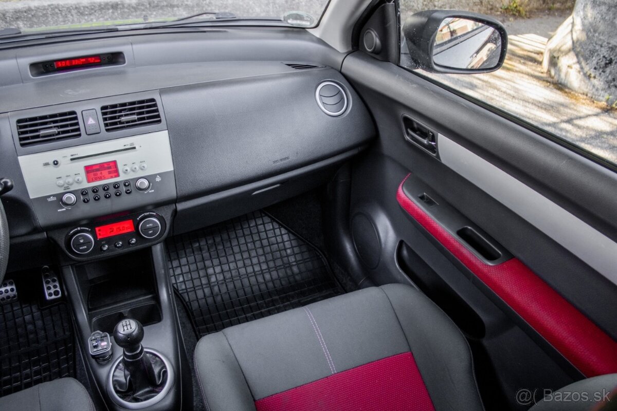 Suzuki Swift 1.6 Sport / AJ NA SPLÁTKY / - 13