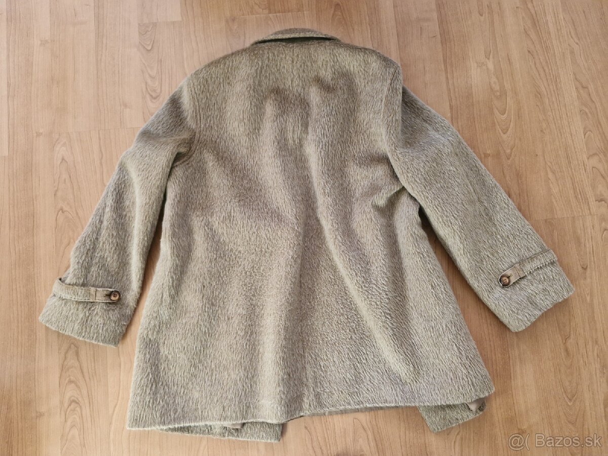Vlnený kabát - 13