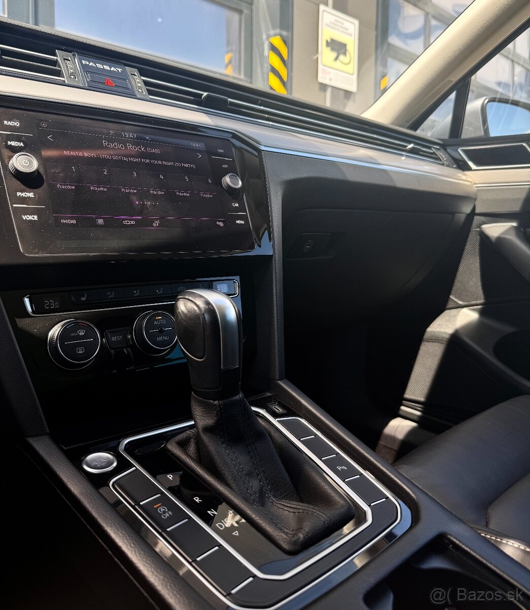Volkswagen Passat 2.0 DSG Elegance - 13