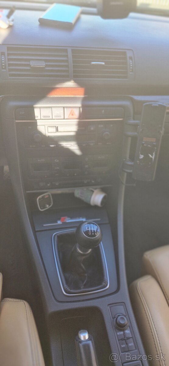 Audi a4 b7 avant - 13